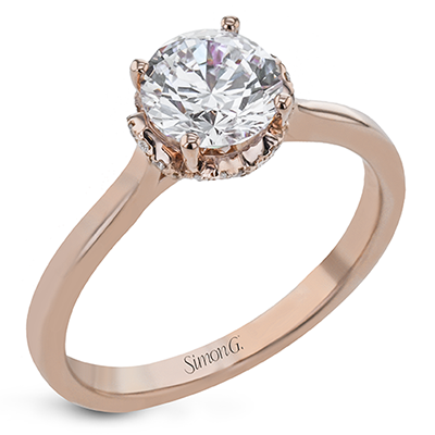 Engagement Ring in 18k Gold with Diamonds