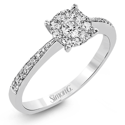 Engagement Ring in 18k Gold with Diamonds