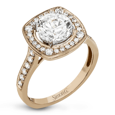 Engagement Ring in 18k Gold with Diamonds