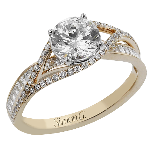 Engagement Ring in 18k Gold with Diamonds