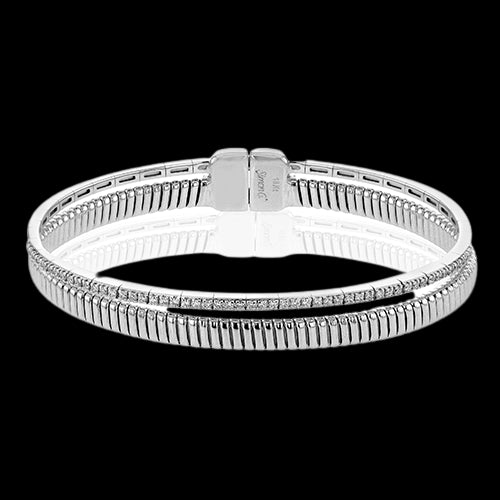 Bangle in 18k Gold with Diamonds