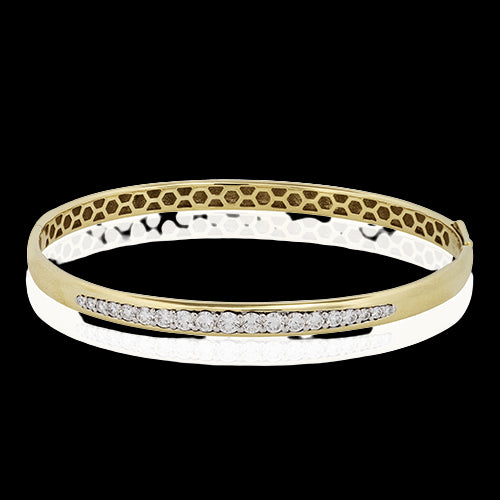 Bangle in 18k Gold with Diamonds