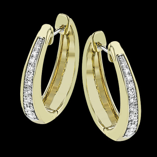 Hoop Earring in 18k Gold with Diamonds