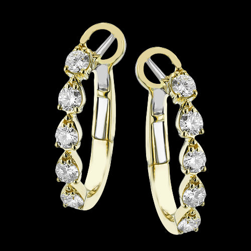 Hoop Earring in 18k Gold with Diamonds