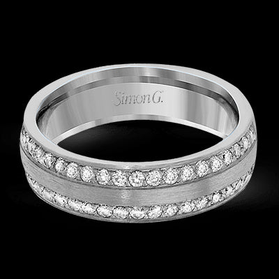 Men Ring in 14k Gold with Diamonds