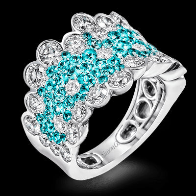 Color Ring in 18k Gold with Diamonds