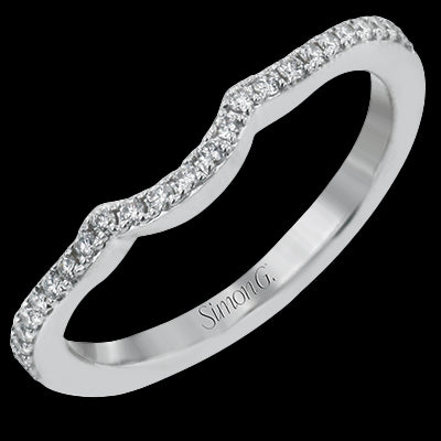 Engagement Ring in 18k Gold with Diamonds