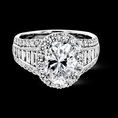 Engagement Ring in 18k Gold with Diamonds