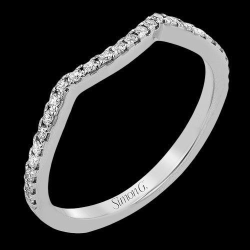 Engagement Ring in 18k Gold with Diamonds