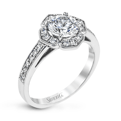 Engagement Ring in 18k Gold with Diamonds