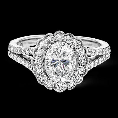 Engagement Ring in 18k Gold with Diamonds