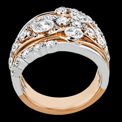 Right Hand Ring in 18k Gold with Diamonds