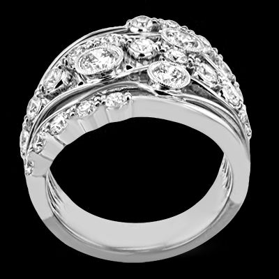 Right Hand Ring in 18k Gold with Diamonds