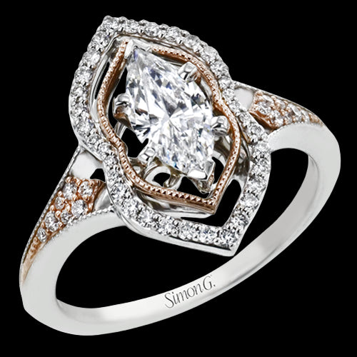 Engagement Ring in 18k Gold with Diamonds