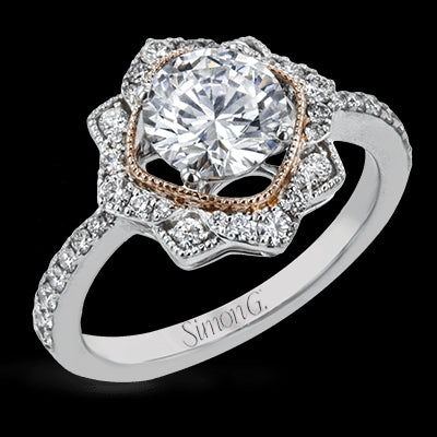 Engagement Ring in 18k Gold with Diamonds