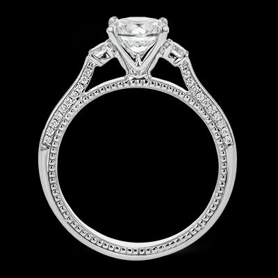 Engagement Ring in 18k Gold with Diamonds