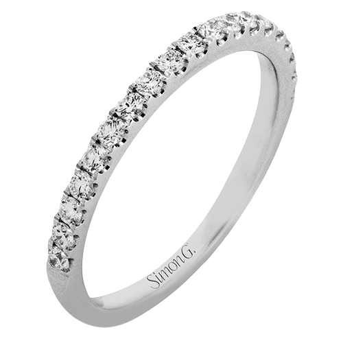 Engagement Ring in 18k Gold with Diamonds