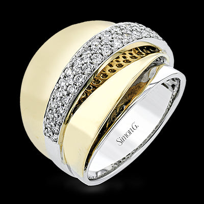 Right Hand Ring in 18k Gold with Diamonds