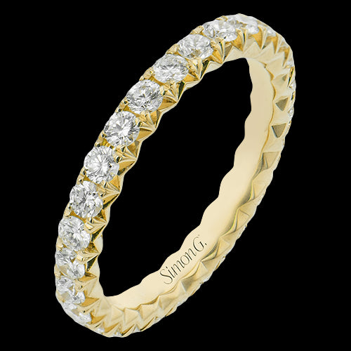 Engagement Ring in 18k Gold with Diamonds