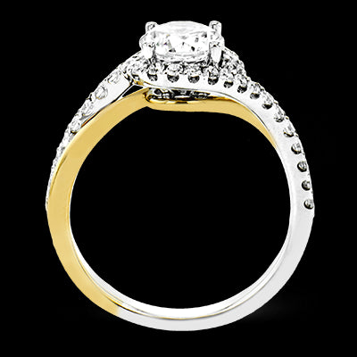 Engagement Ring in 18k Gold with Diamonds
