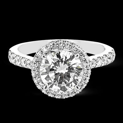 Engagement Ring in 18k Gold with Diamonds