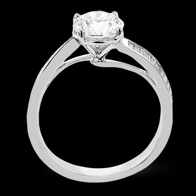 Engagement Ring in 18k Gold