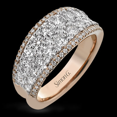 Right Hand Ring in 18k Gold with Diamonds