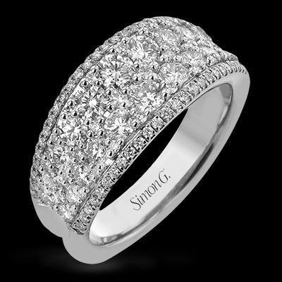 Right Hand Ring in 18k Gold with Diamonds