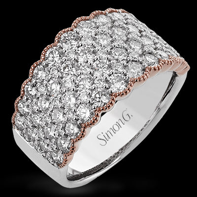 Right Hand Ring in 18k Gold with Diamonds