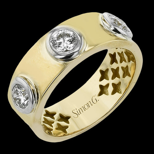 Right Hand Ring in 18k Gold with Diamonds
