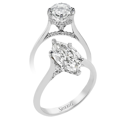 Engagement Ring in 18k Gold with Diamonds