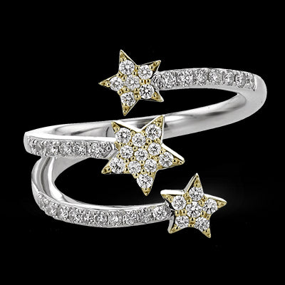 Right Hand Ring in 18k Gold with Diamonds