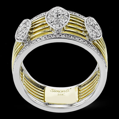 Right Hand Ring in 18k Gold with Diamonds