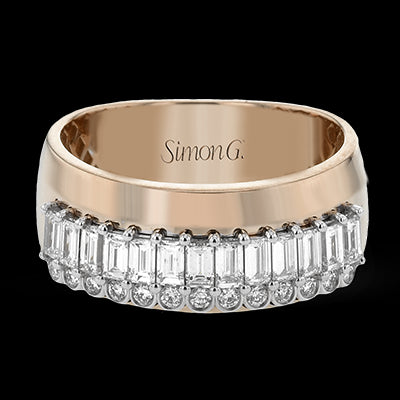 Right Hand Ring in 18k Gold with Diamonds