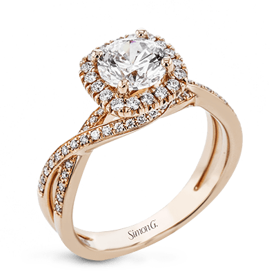Engagement Ring in 18k Gold with Diamonds