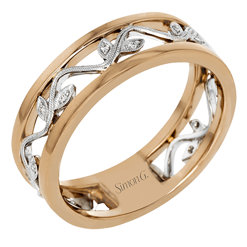 Right Hand Ring in 18k Gold with Diamonds
