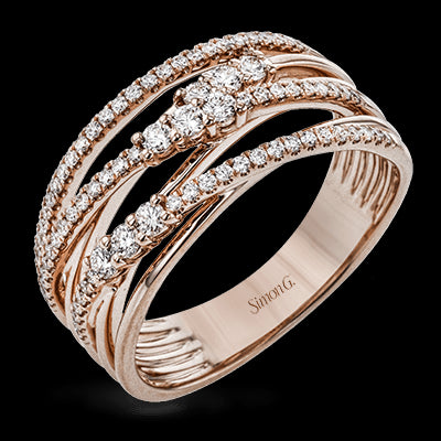 Right Hand Ring in 18k Gold with Diamonds