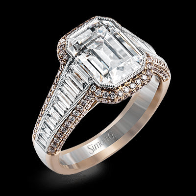 Engagement Ring in 18k Gold