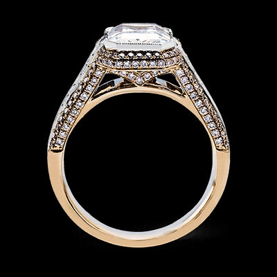 Engagement Ring in 18k Gold