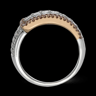 Right Hand Ring in 18k Gold with Diamonds