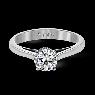 Engagement Ring in 18k Gold