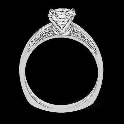 Engagement Ring in 18k Gold