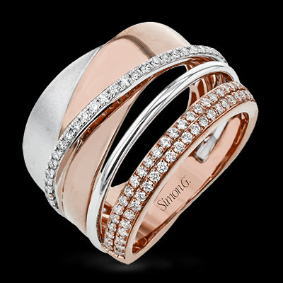 Right Hand Ring in 18k Gold with Diamonds