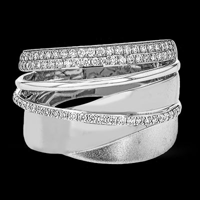 Right Hand Ring in 18k Gold with Diamonds