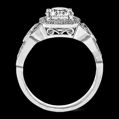 Engagement Ring in 18k Gold with Diamonds