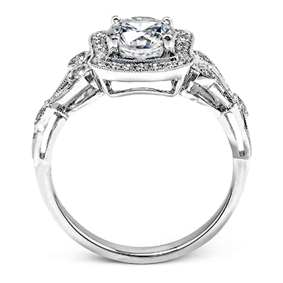 Engagement Ring in 18k Gold with Diamonds